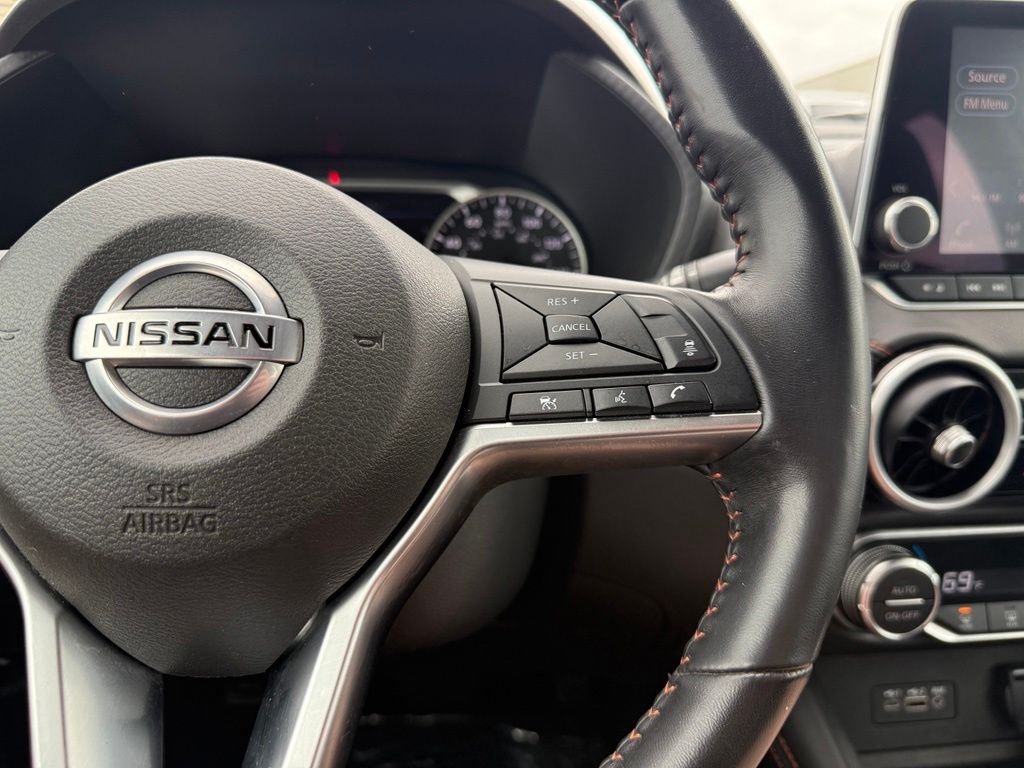 Used 2021 White Nissan SR image 25