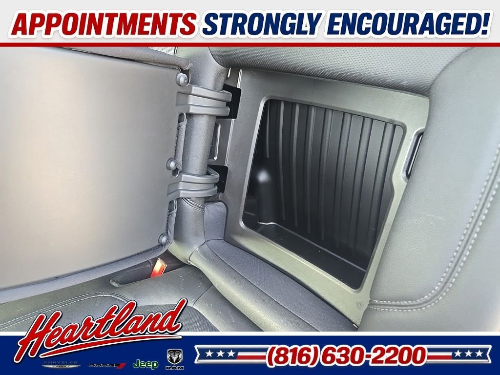 Used 2022 White Chevrolet LTZ image 98
