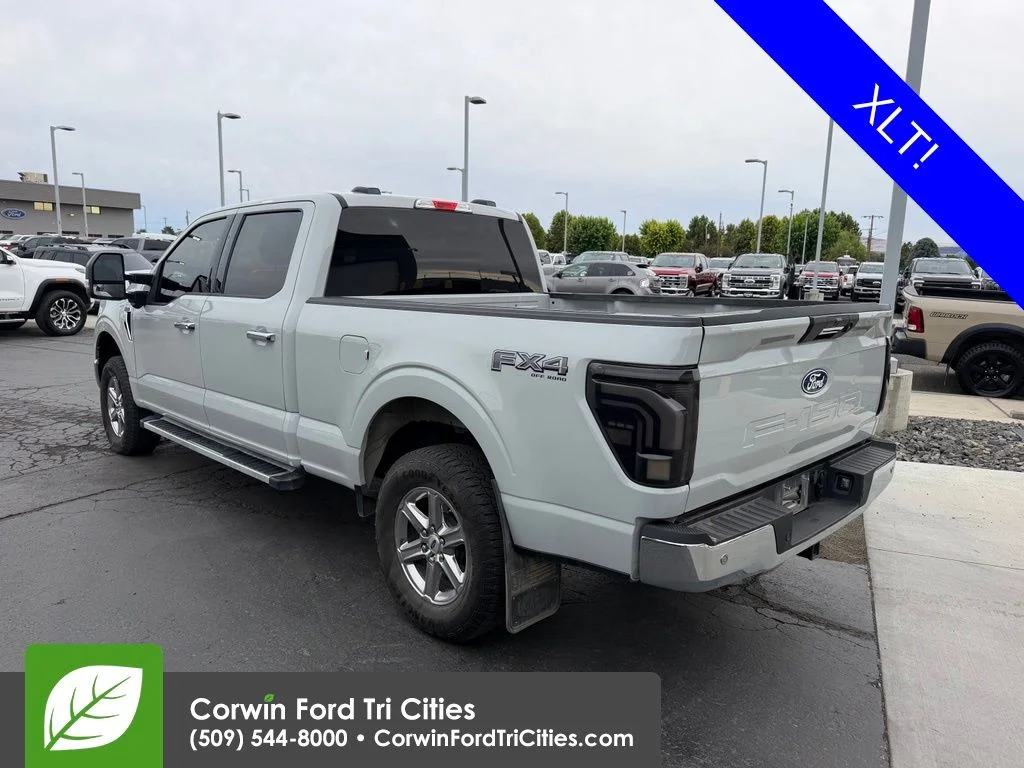 Used 2024 Avalanche Ford XLT image 6