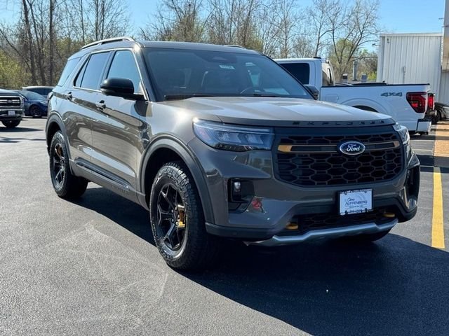 New 2026 Marsh Gray Ford Tremor image 2