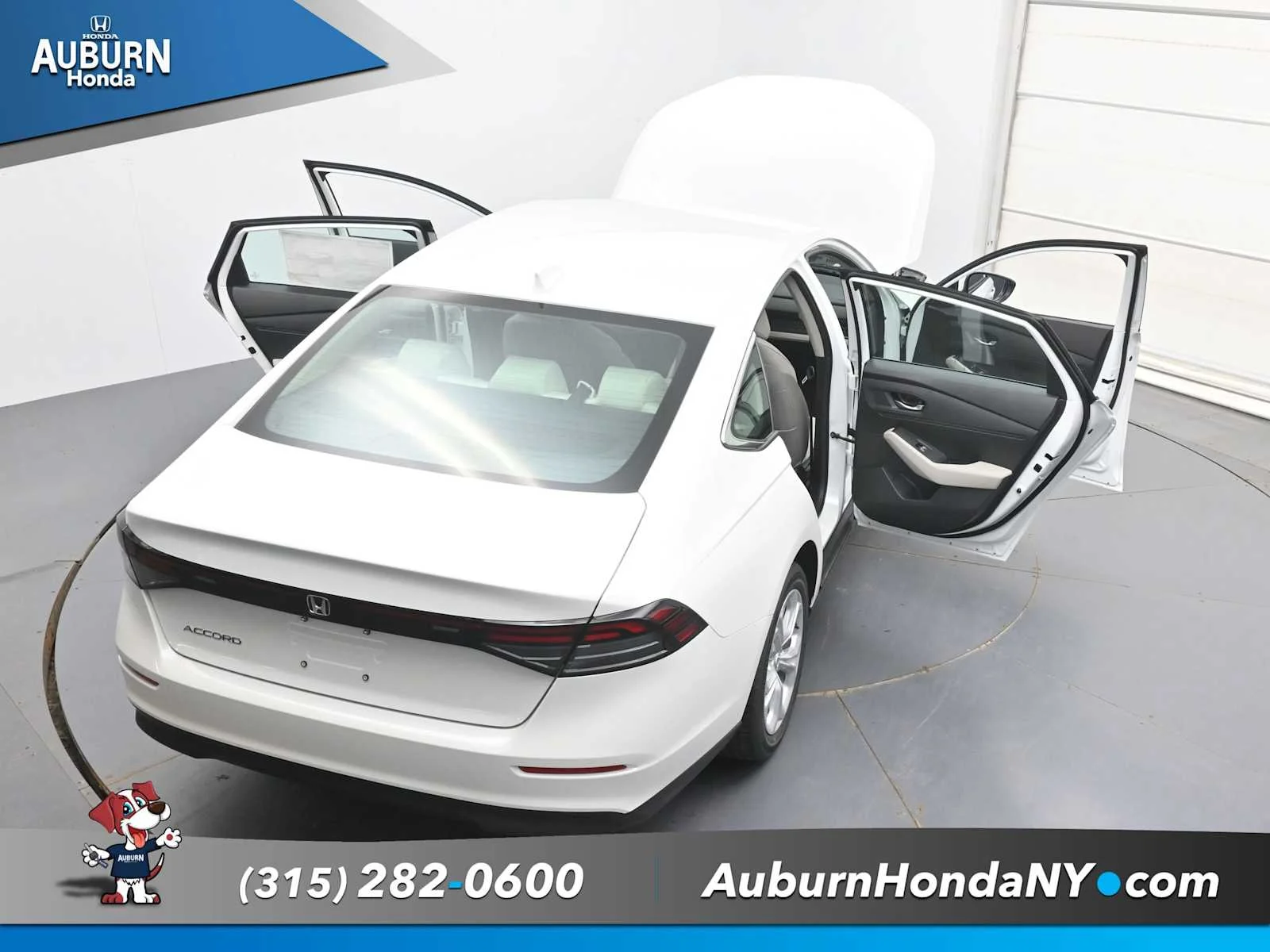 New 2026 Platinum White Pearl Honda LX image 39