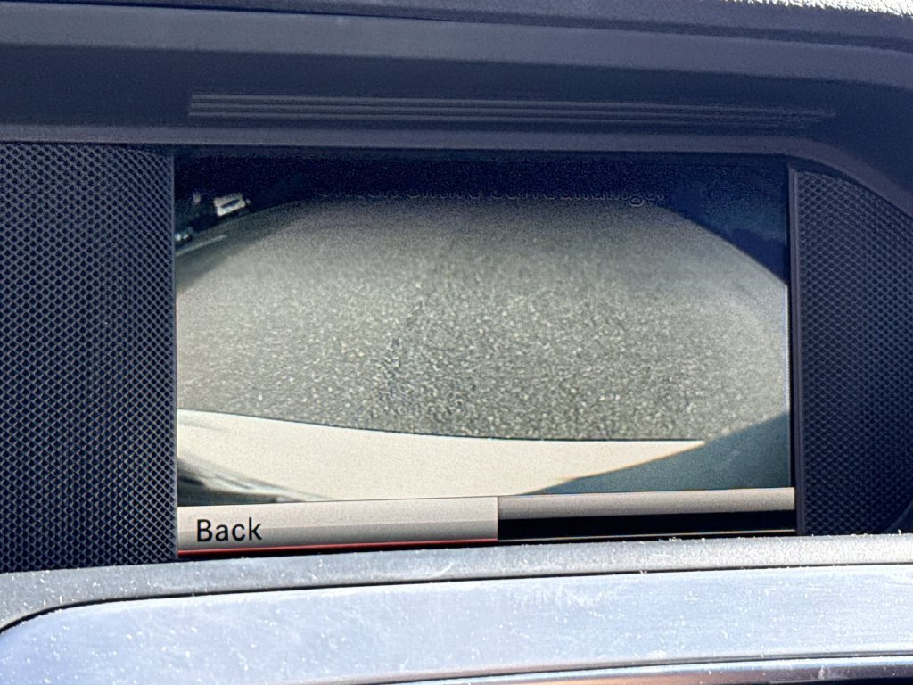 Used 2013  Mercedes-Benz C 300 image 6
