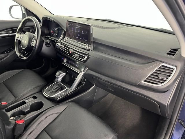 Used 2023 Blue Kia SX image 37