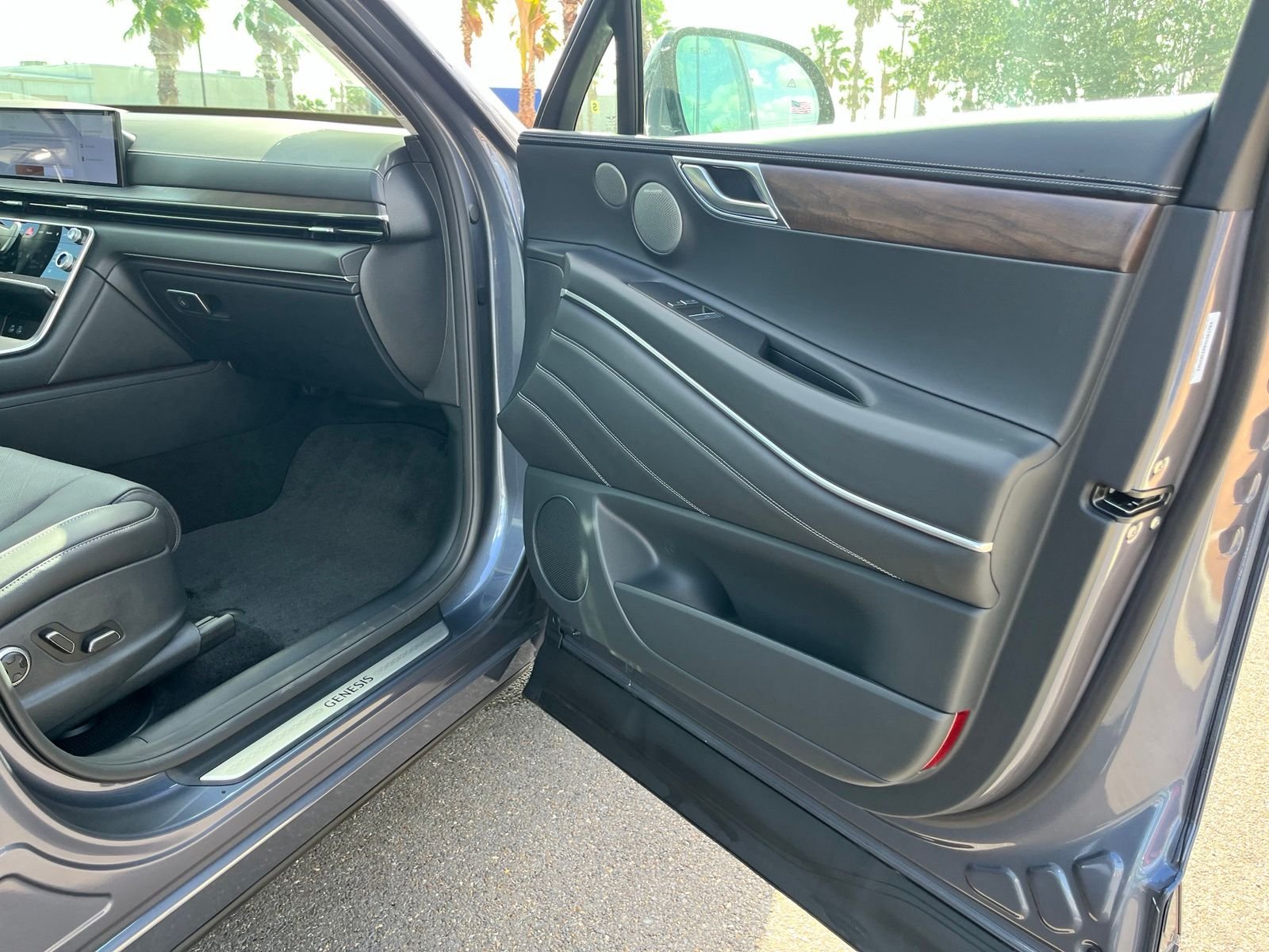 New 2027 Blue Genesis 2.5T ADVANCED image 21