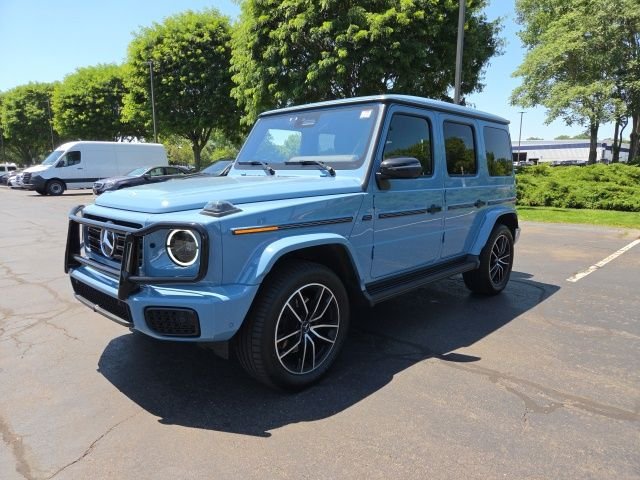 Certified Used 2025 Blue Mercedes-Benz G 550 image 4