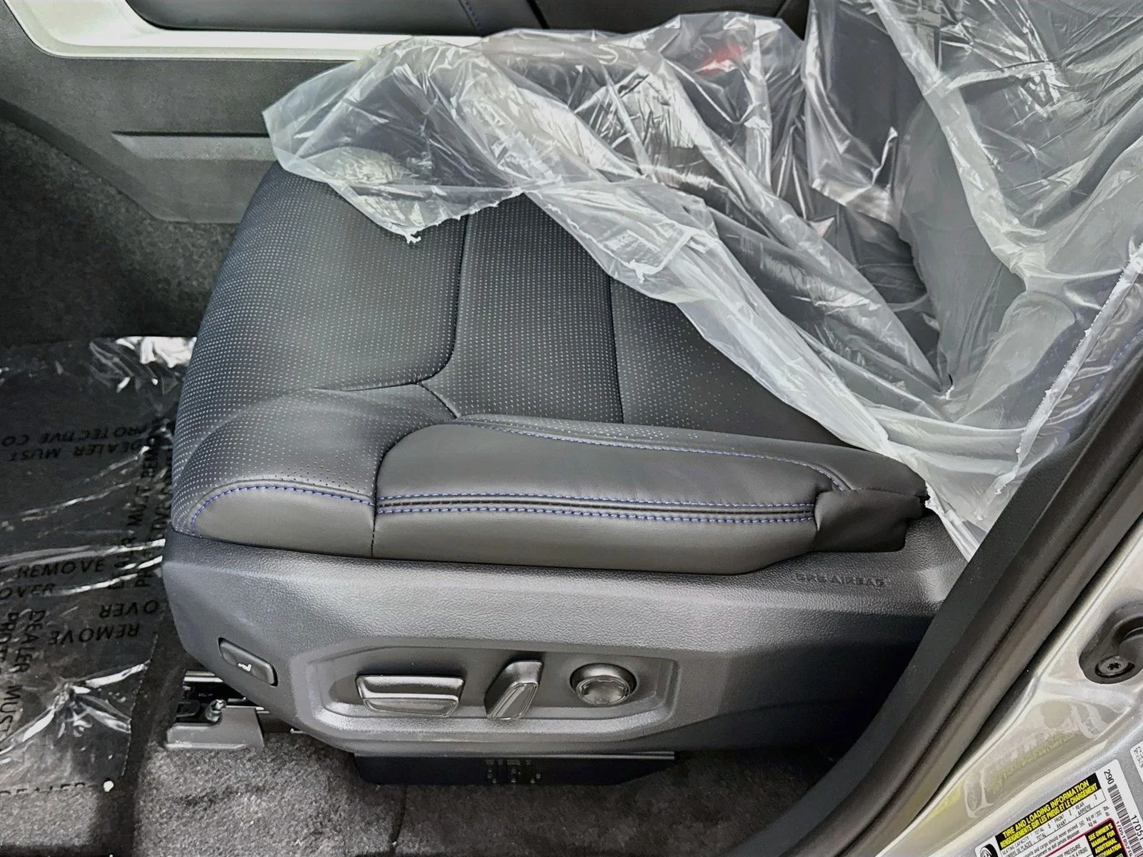 2026 Toyota Tundra Platinum - Photo 16