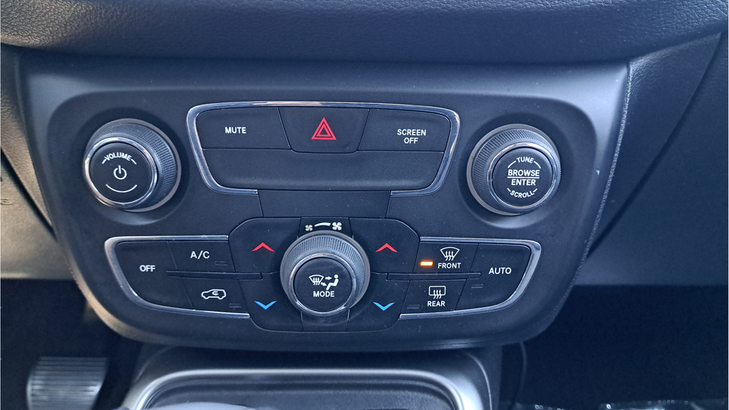 Used 2020 Blue Jeep Sport image 21