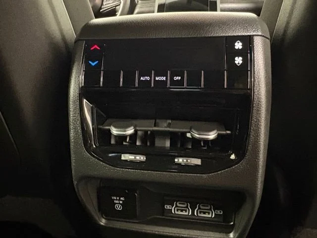 Used 2023 Bright White Clearcoat Jeep Altitude image 17