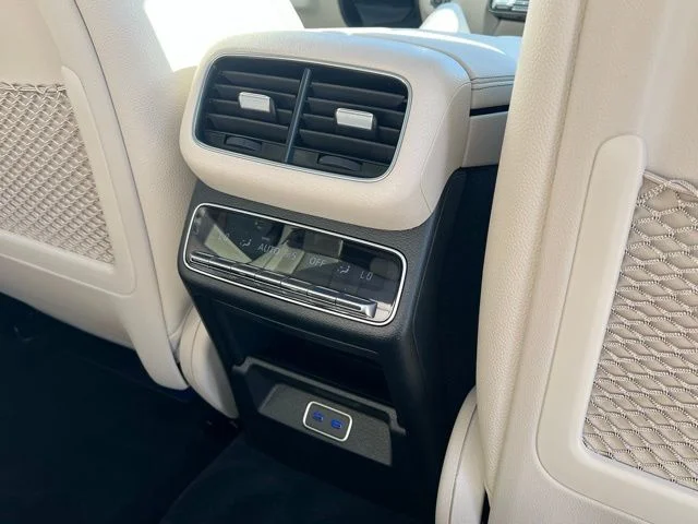 New 2026 Gray Mercedes-Benz GLE 350 image 33