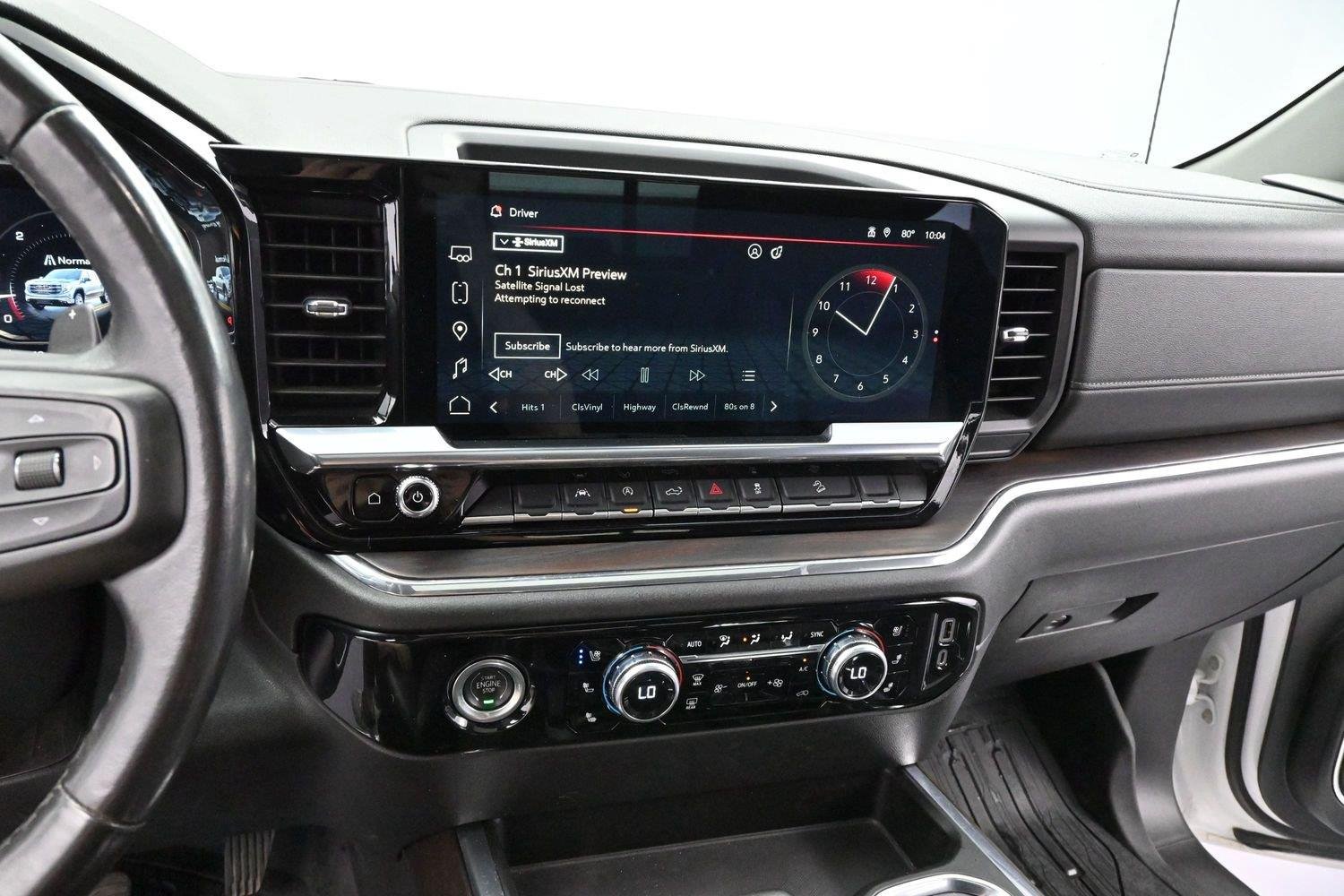 Used 2023 White Frost Tricoat GMC SLT image 18