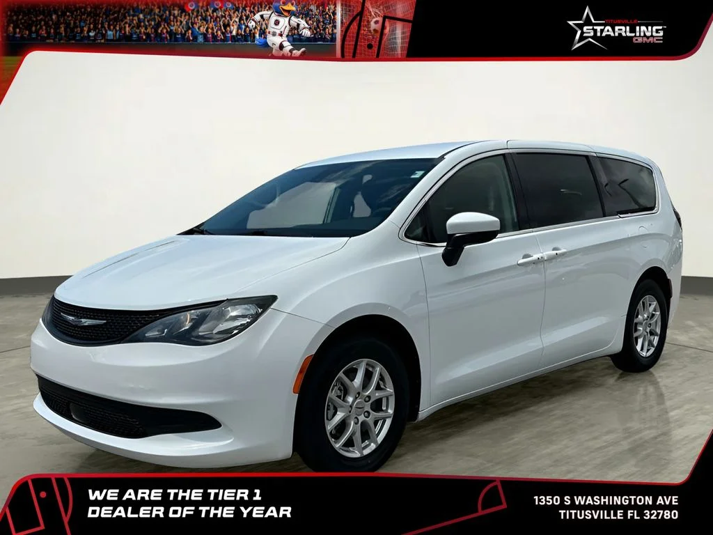 Used 2023 White Chrysler LX image 1