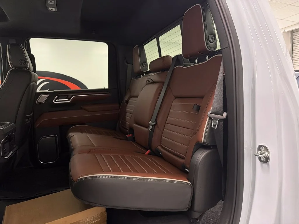 2026 GMC Sierra 3500HD Denali Ultimate - Photo 14