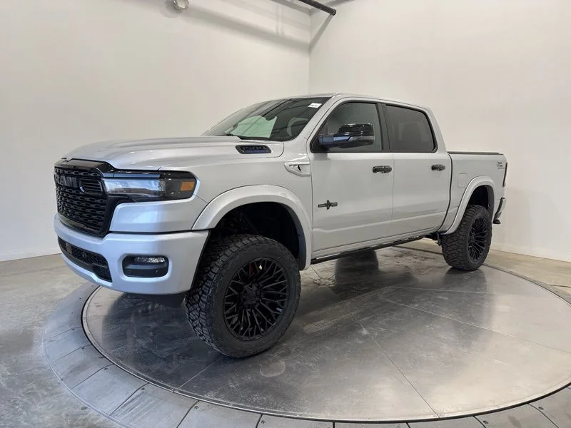 New 2026 Silver Zynith Exterior Paint RAM Big Horn/Lone Star image 3