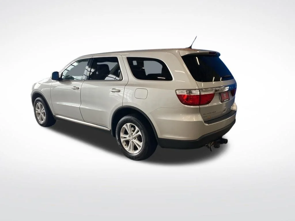 Used 2012 Silver Dodge SXT image 7