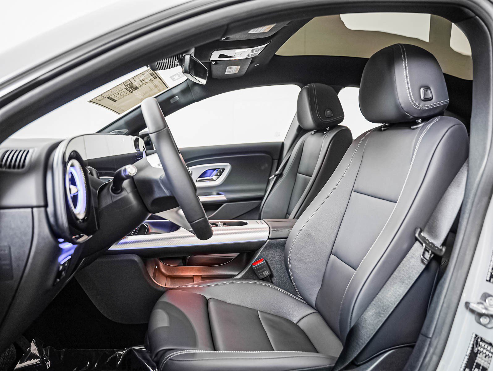 New 2027 MANUFAKTUR Alpine Grey Mercedes-Benz CLA 350 image 11