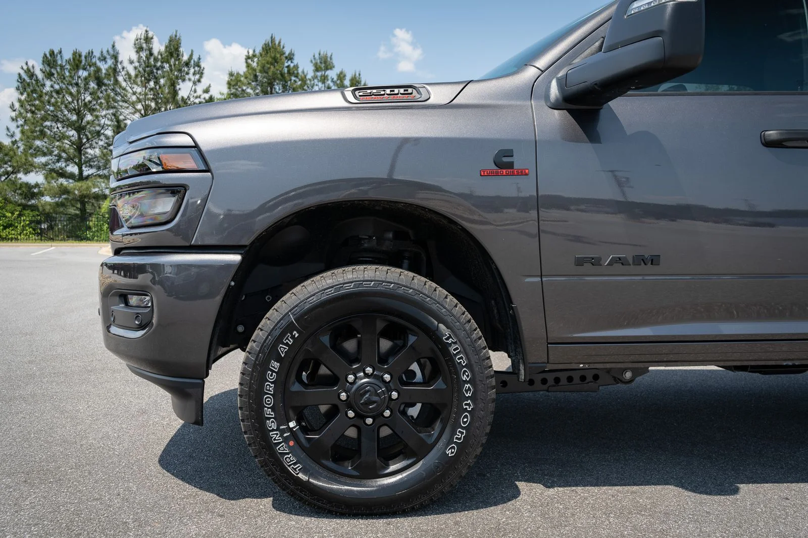 New 2026 Granite Crystal Metallic Clear-Coat Exterior Paint RAM Big Horn image 4