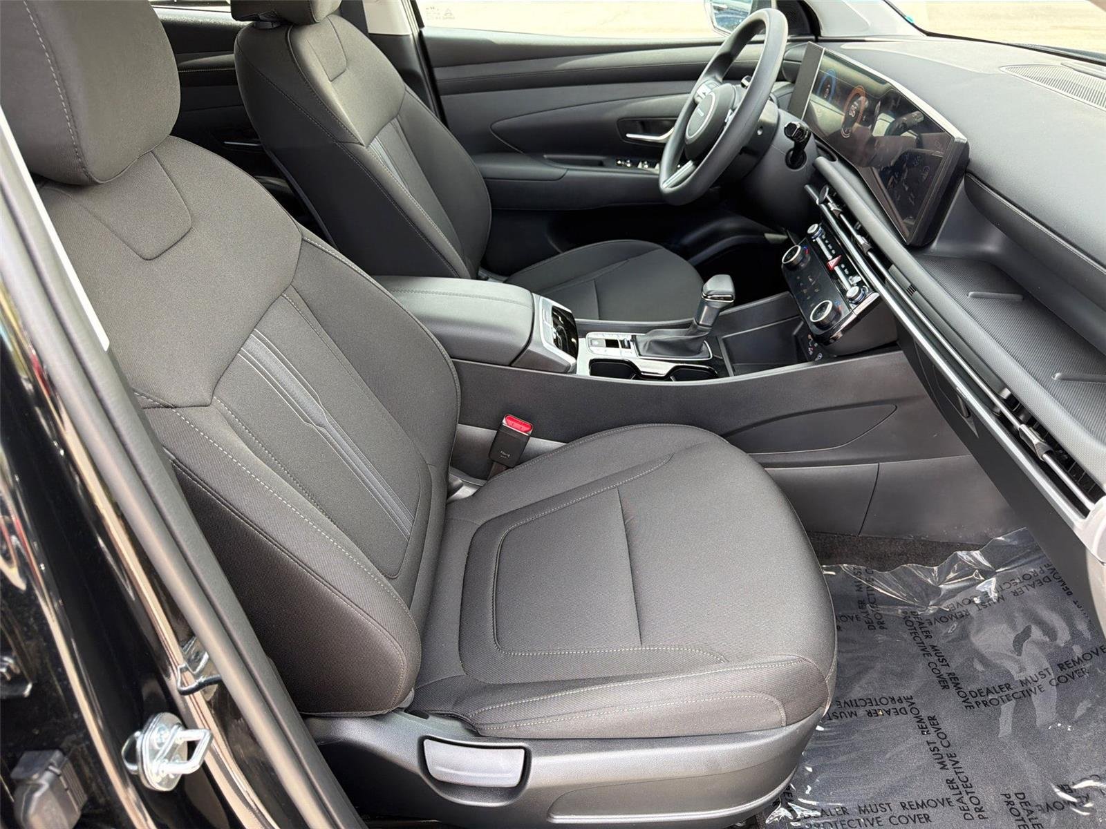 Used 2026 Phantom Black Hyundai SEL image 31