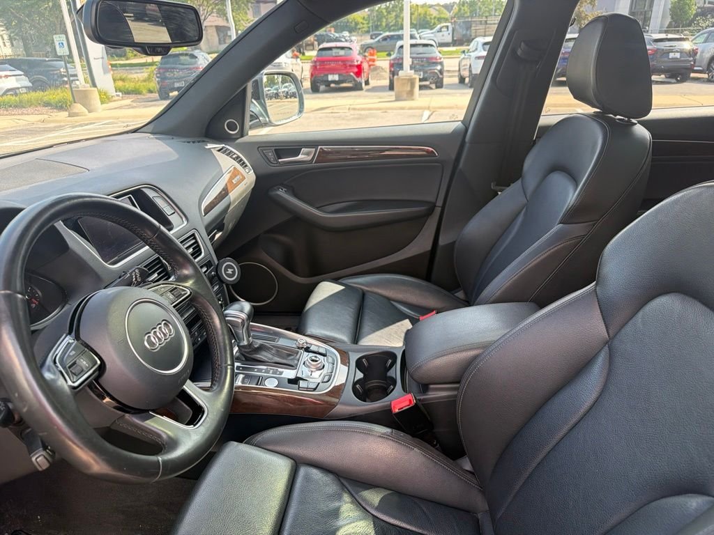 Used 2016 Gray Audi 2.0T Premium Plus image 10