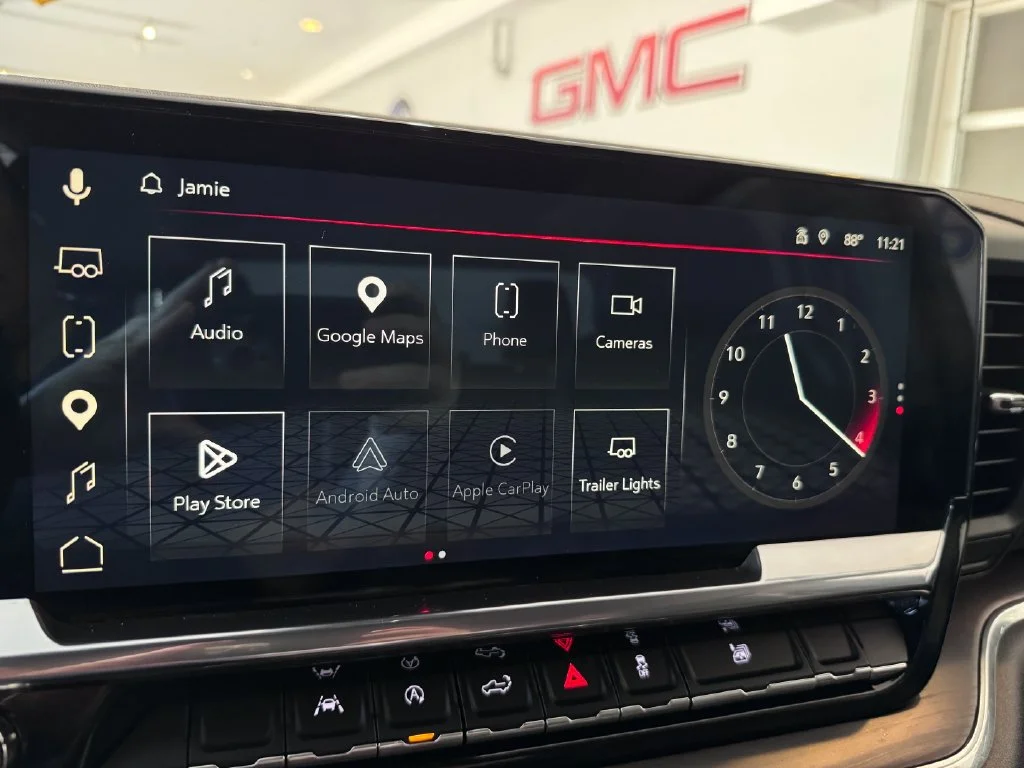 2023 GMC Sierra 1500 SLT - Photo 18