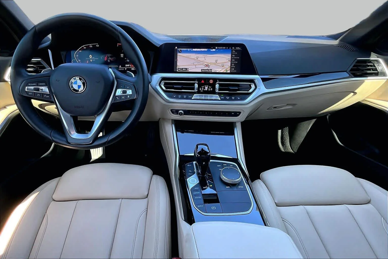 Used 2019 Alpine White BMW 330i image 14