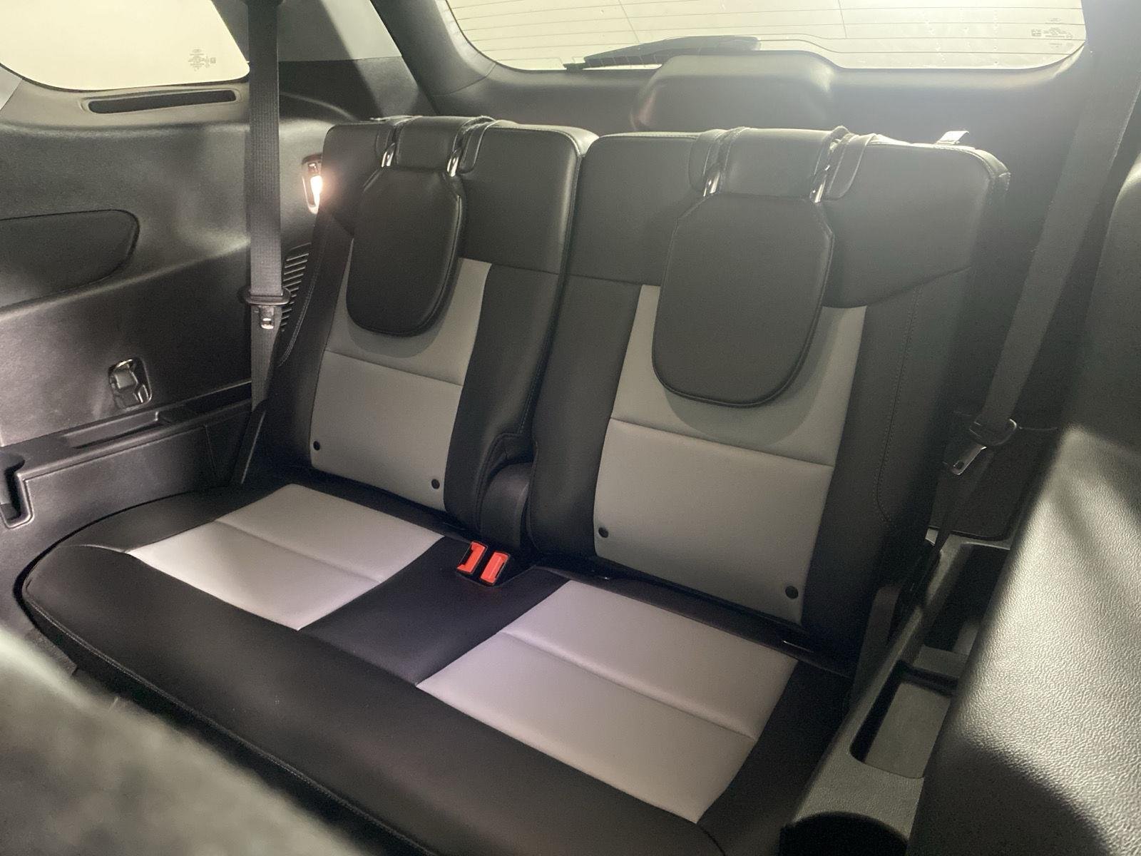 Used 2023 Agate Black Ford XLT image 24