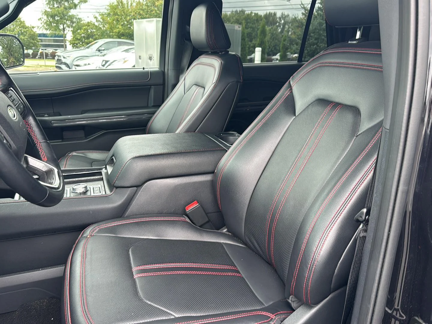 Used 2024 Agate Black Metallic Ford Limited image 7