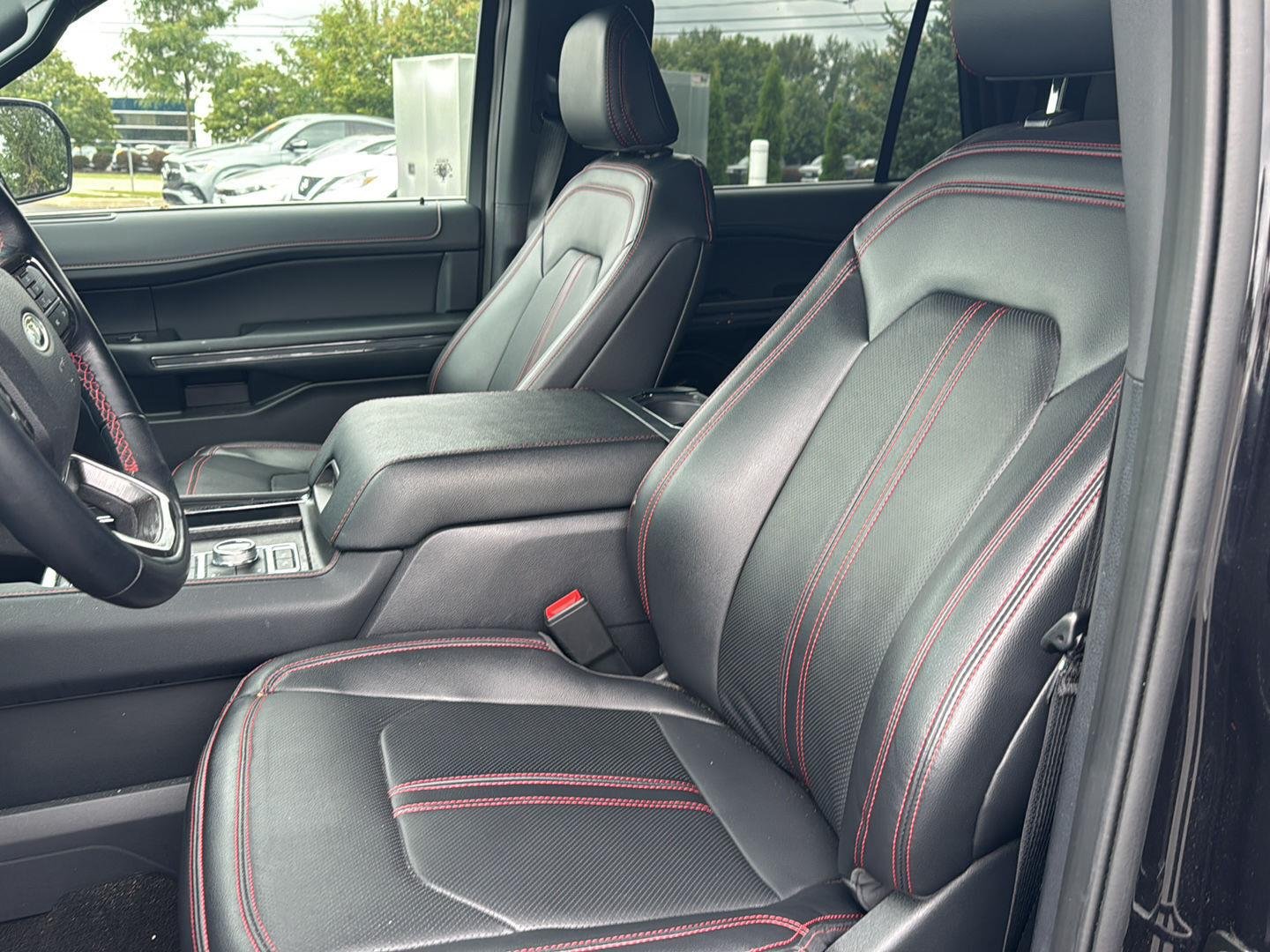 Used 2024 Agate Black Metallic Ford Limited image 7