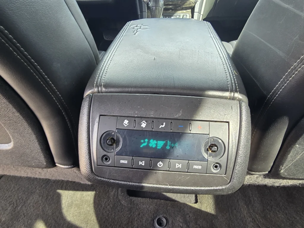 Used 2013 Quicksilver Metallic Buick Leather image 31