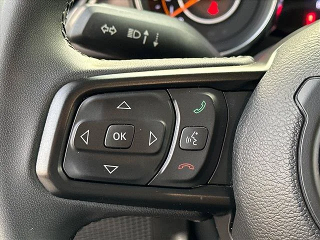 Used 2023 Gray Jeep Sport S image 23