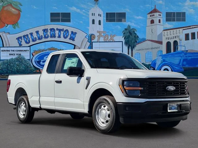 New 2026 Oxford White Ford XL image 2