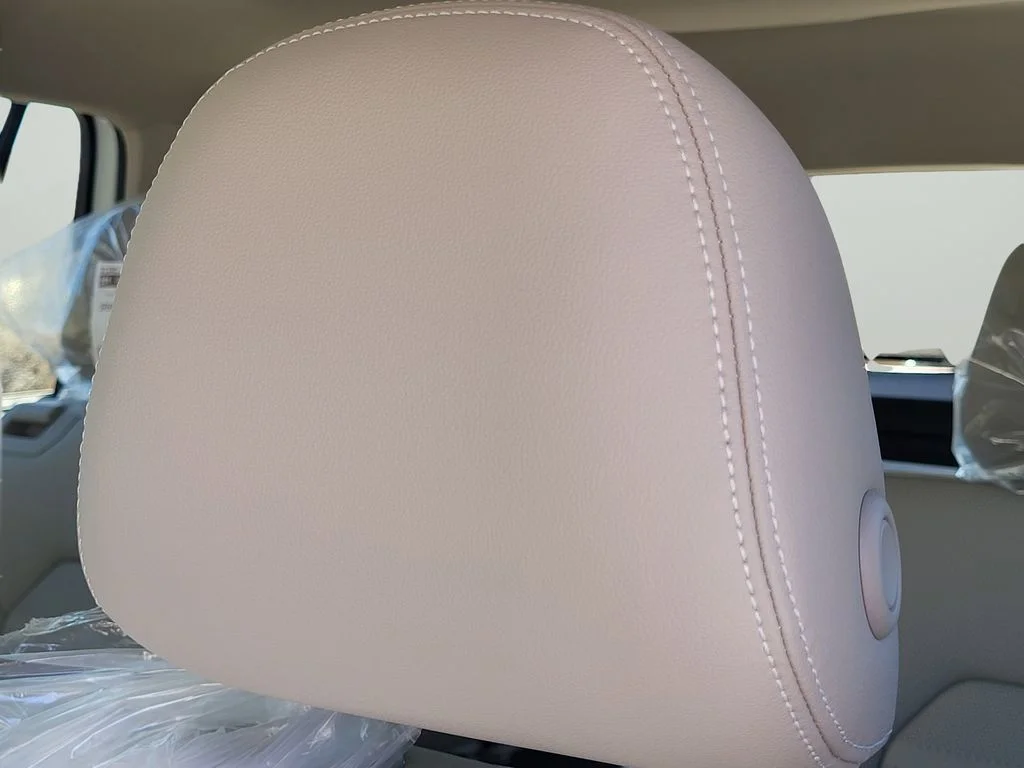 New 2026 Opal White Pearl Volkswagen 2.0T SEL image 9