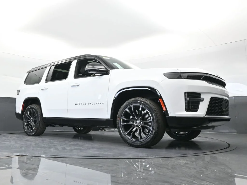 New 2026 Bright White Clearcoat Jeep Summit Obsidian image 55