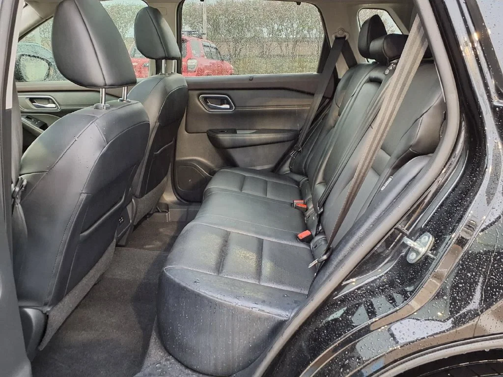Used 2021 Black Nissan SV image 14