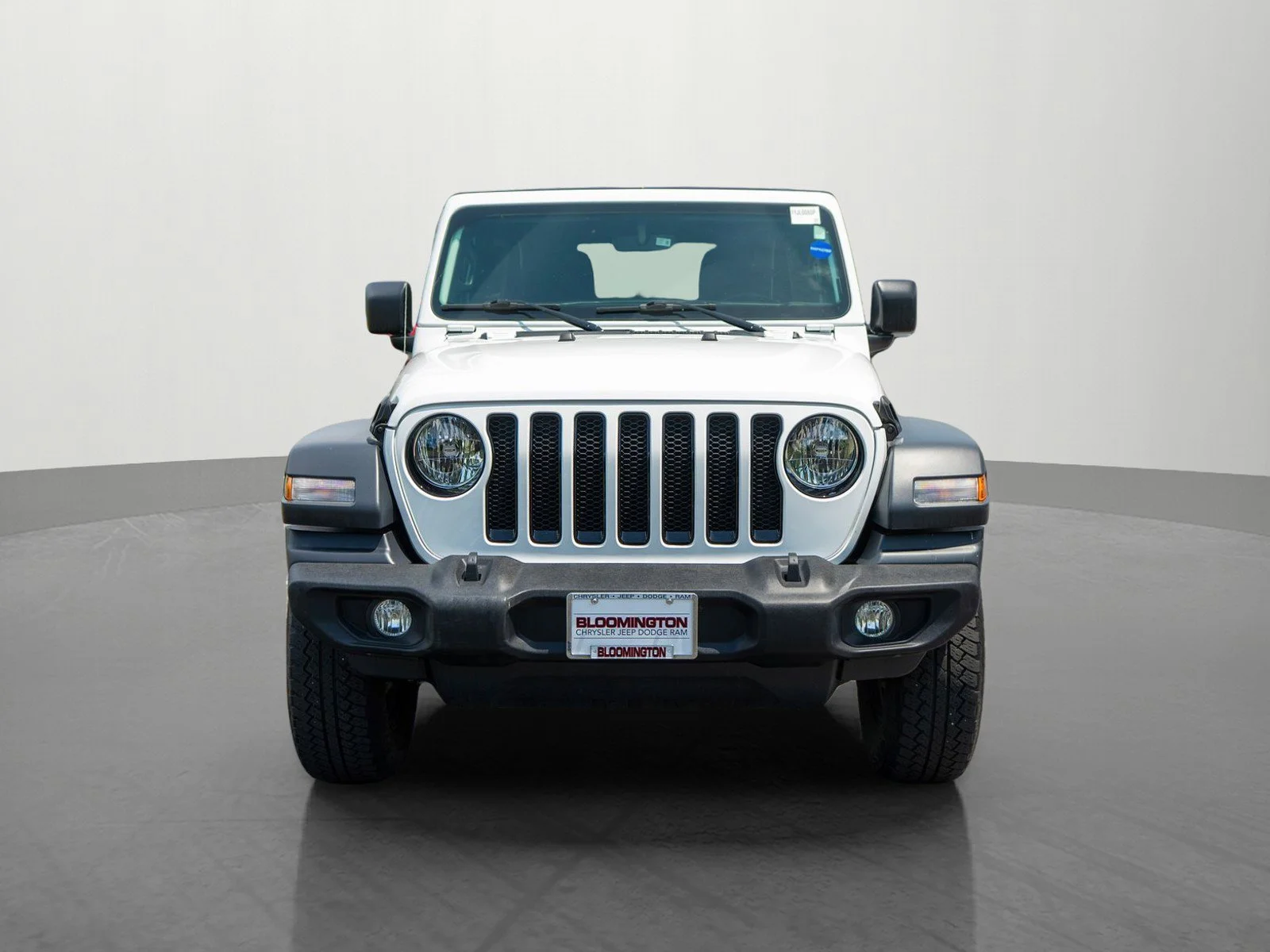 Used 2022 Jeep Wrangler Unlimited Altitude with VIN 1C4HJXDG3NW272742 for sale in Minneapolis, Minnesota
