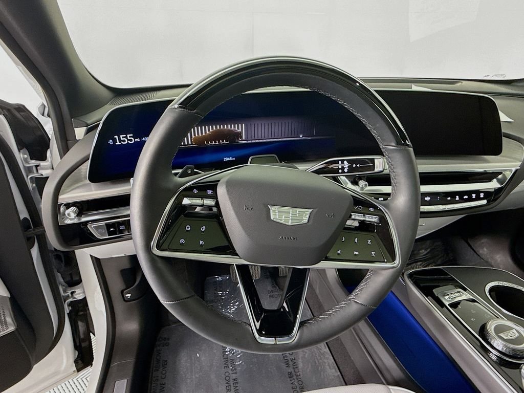 Used 2025 White Cadillac Sport image 12