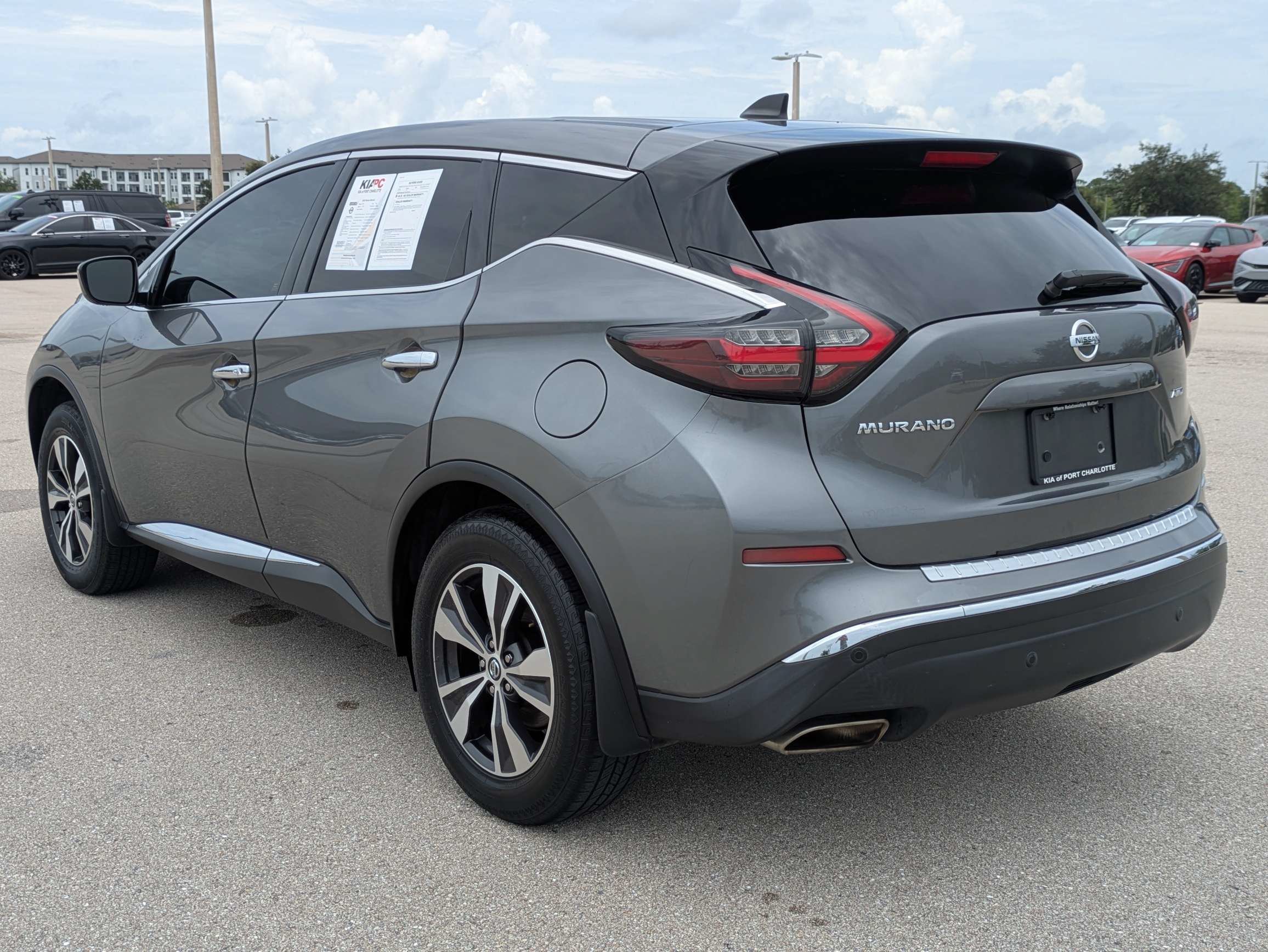 Used 2022 Gun Metallic Nissan S image 7