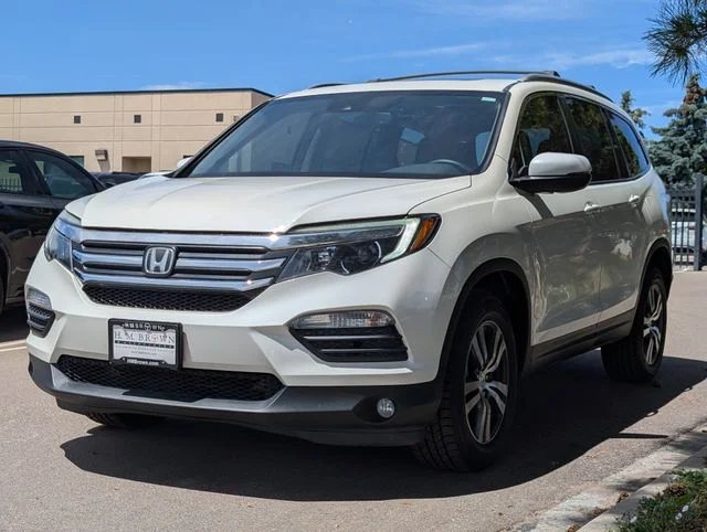 Used 2016 White Diamond Pearl Honda EX-L image 5
