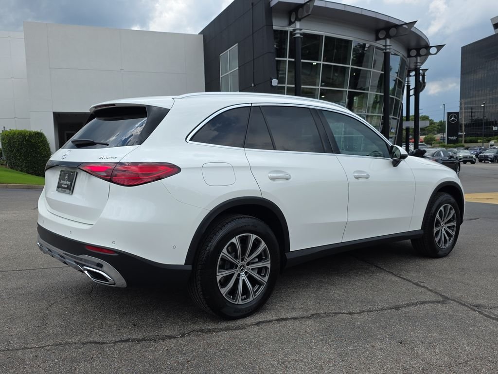 Certified Used 2024 White Mercedes-Benz GLC 300 image 5