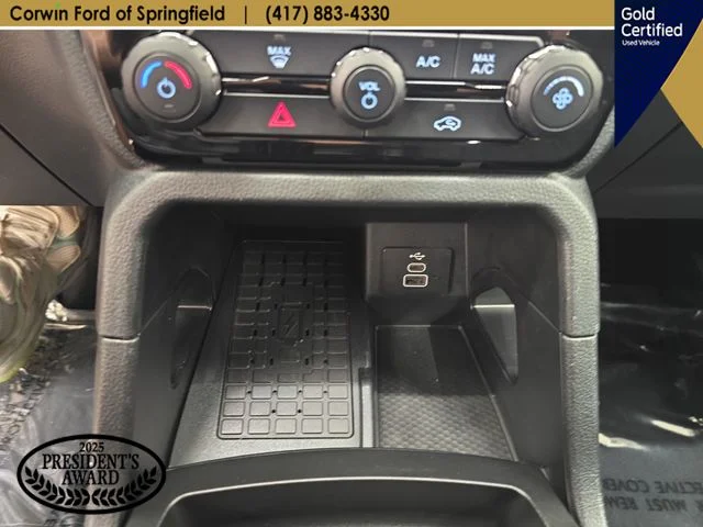 Used 2024 Oxford White Ford XLT image 26