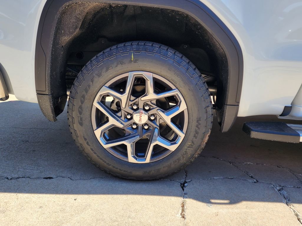 2026 GMC Sierra 1500 SLT - Photo 52