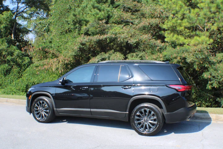 Used 2023 MOSAIC BLACK METALLIC Chevrolet RS image 3