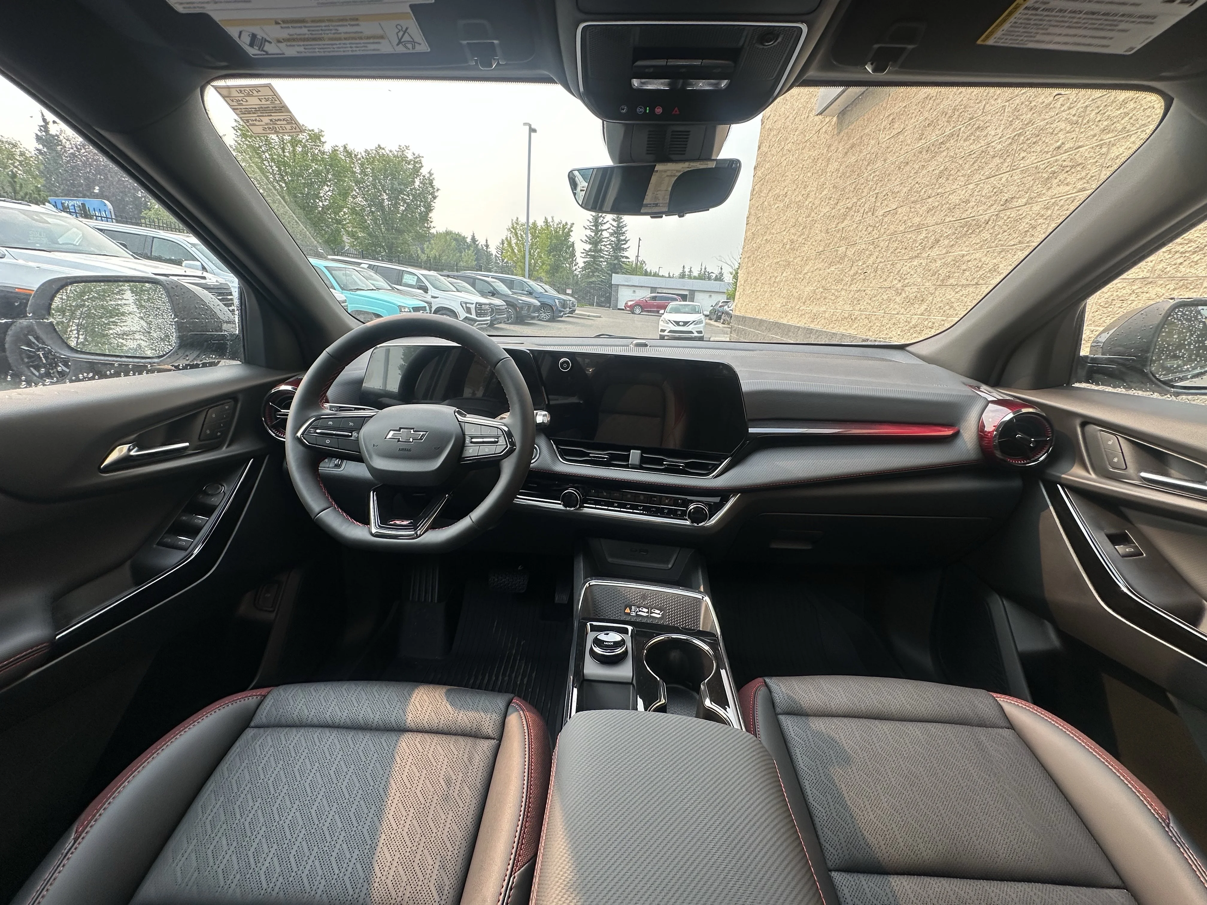 New 2027 Polar White Tricoat Chevrolet AWD RS image 18
