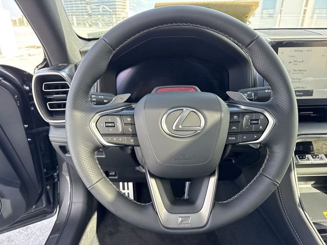 2026 Lexus IS 350 F SPORT - Photo 14