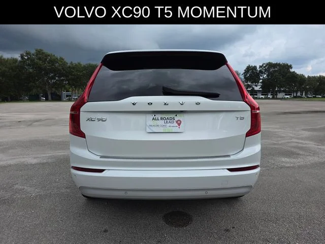 2022 Volvo XC90 Momentum - Photo 4