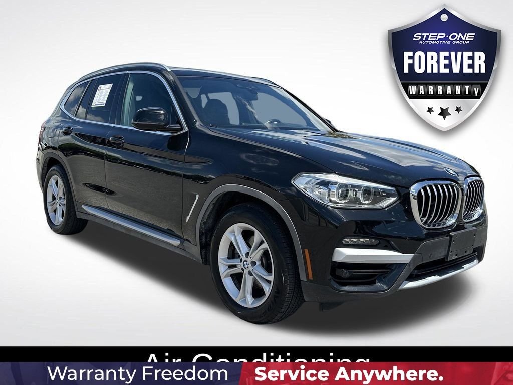Used 2021 Black BMW sDrive30i image 10