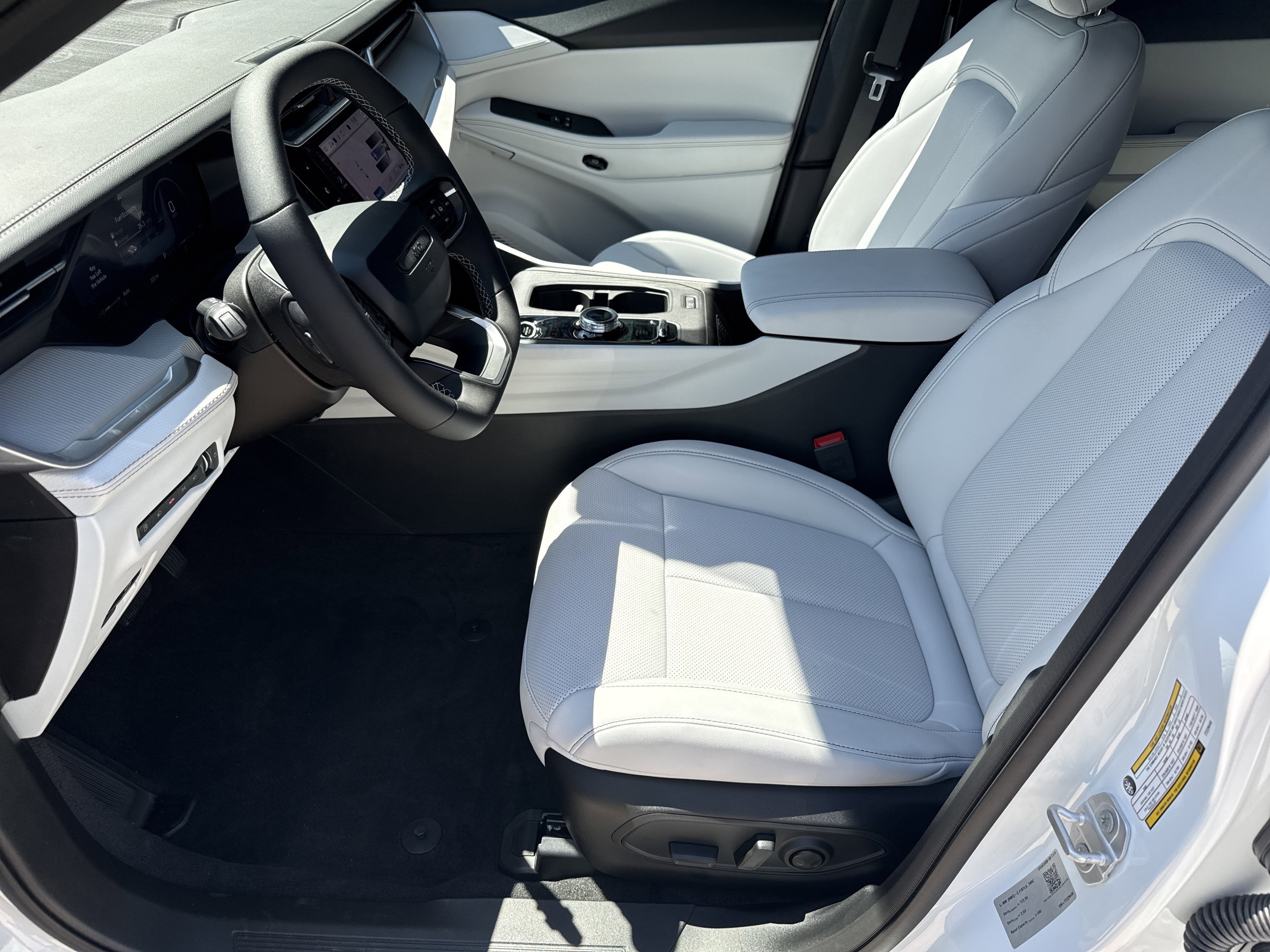 New 2026 Bright White Clearcoat Jeep Limited image 9