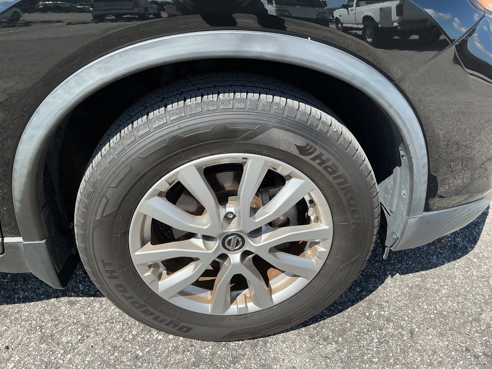Used 2020 Black Nissan S image 12