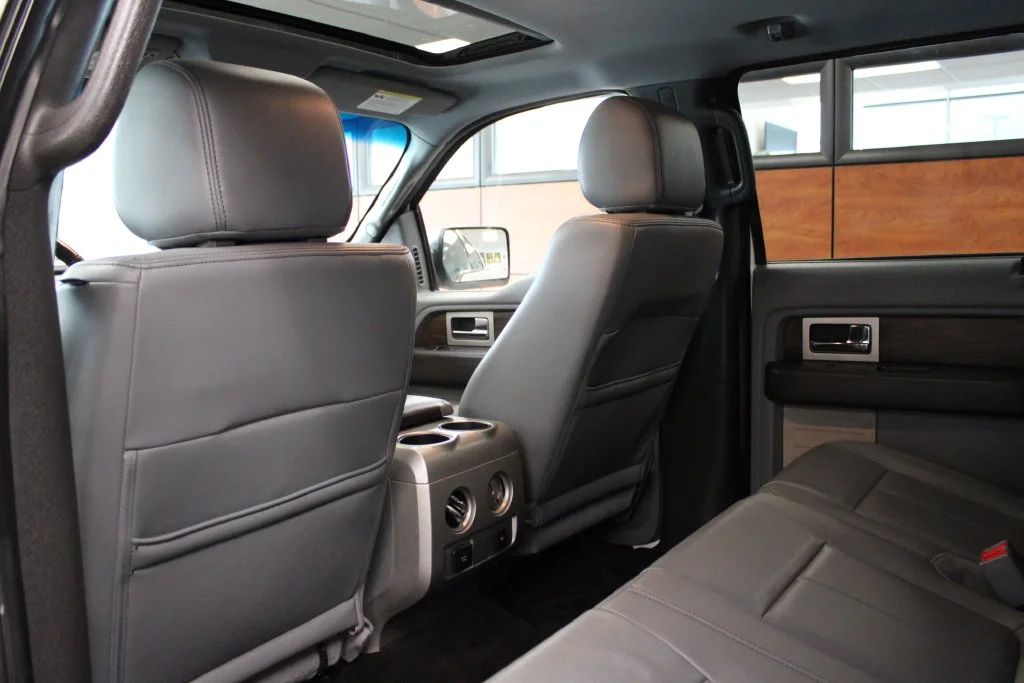 Used 2014 White Platinum Tri-Coat Metallic Ford Lariat image 31