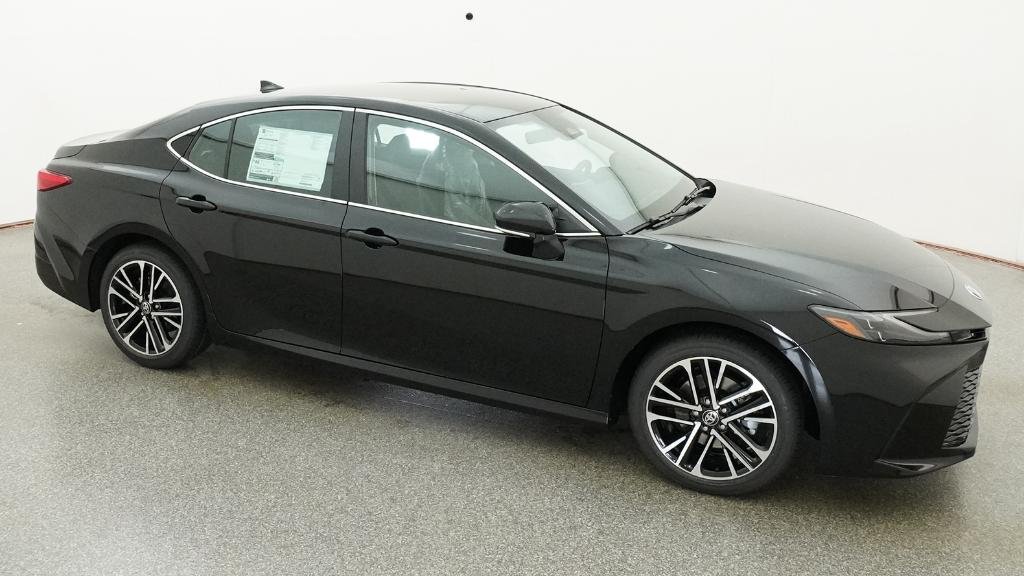 New 2026 Midnight Black Metallic Toyota XLE image 14