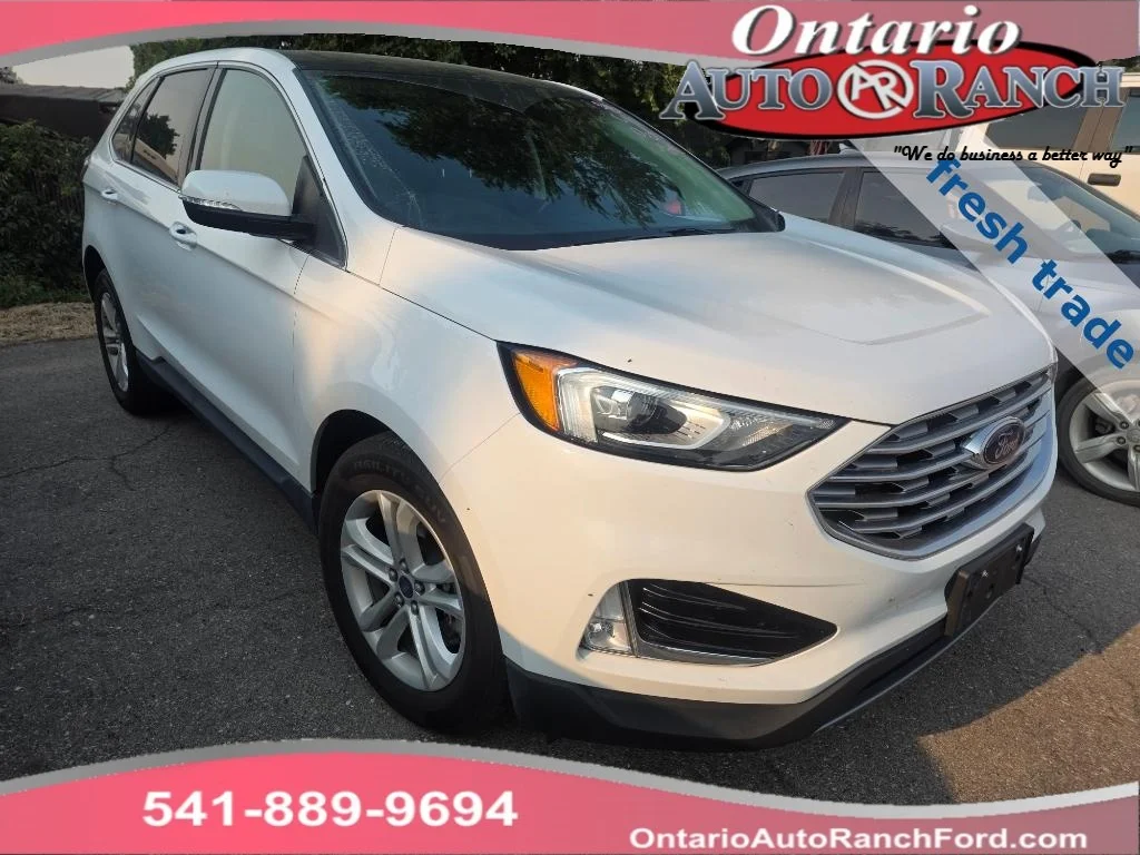 Used 2019 Oxford White Ford SEL image 1
